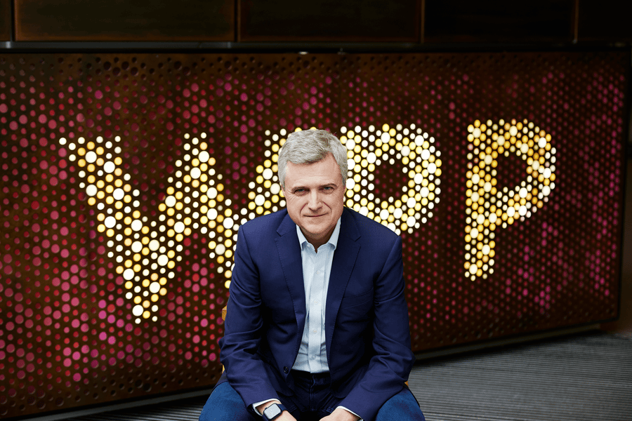 Mark Read steps down from CEO role