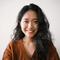 周慧儀現於轉角國際